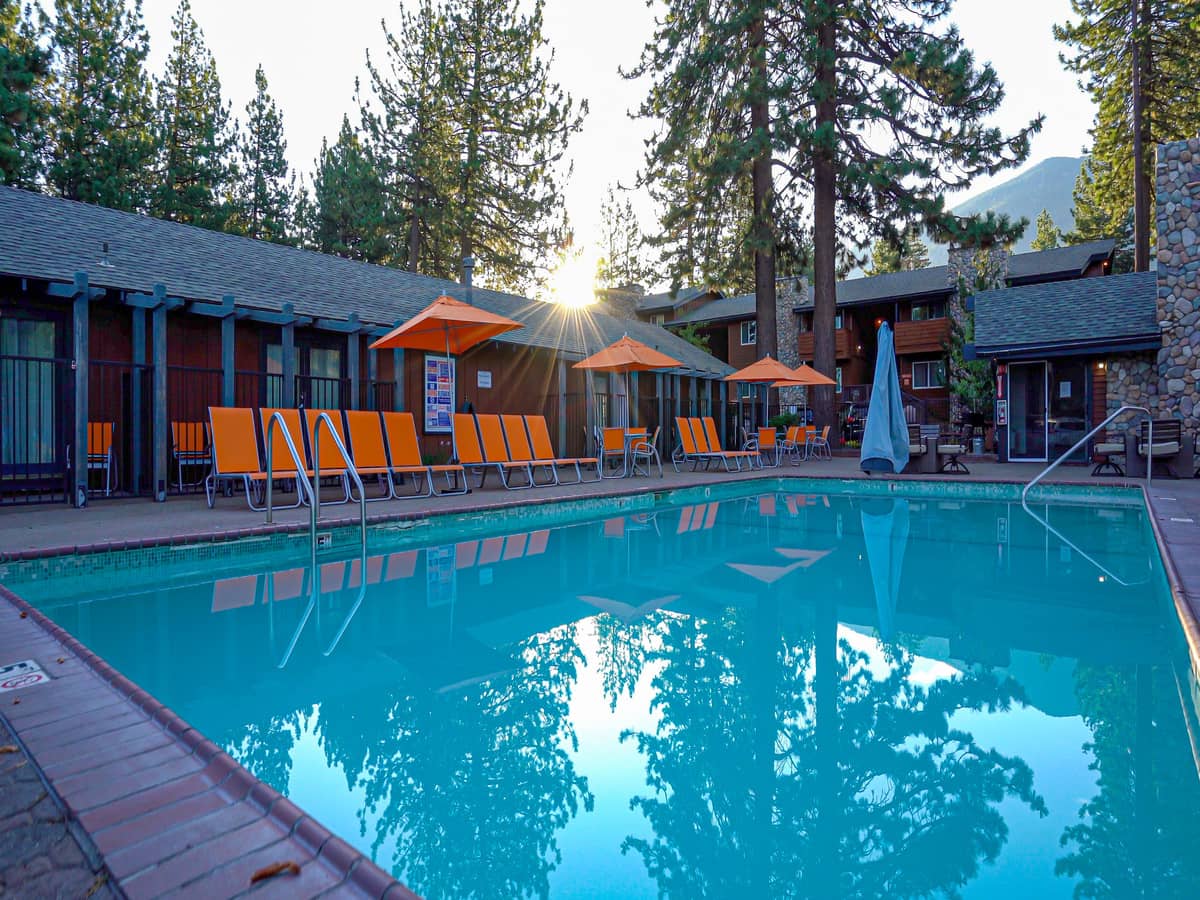 Pool - Exterior View of Poolside Suite